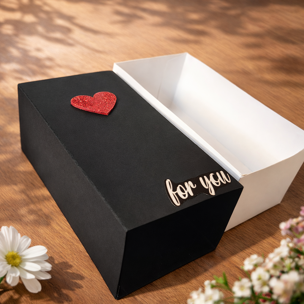 Black Jumping Box with 10 Cubes